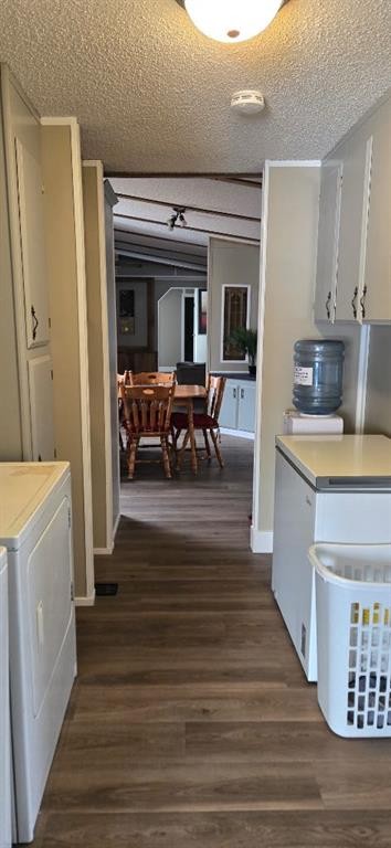 262053 Township Road 444, Rural Ponoka County, AB - Indoor