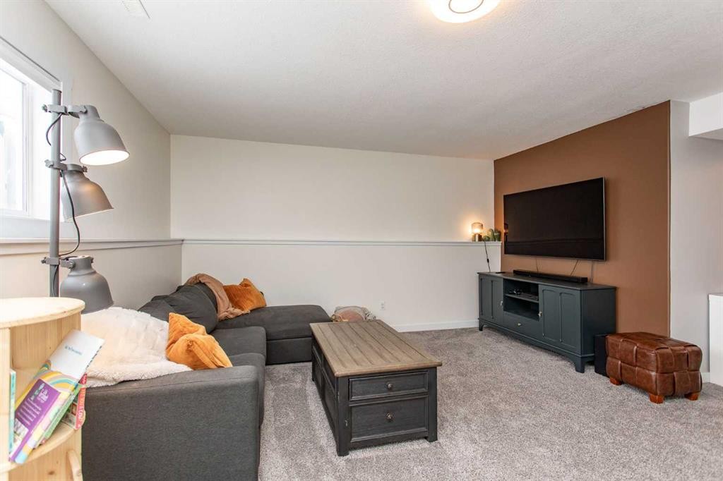 14 Silver Drive, Blackfalds, AB - Indoor