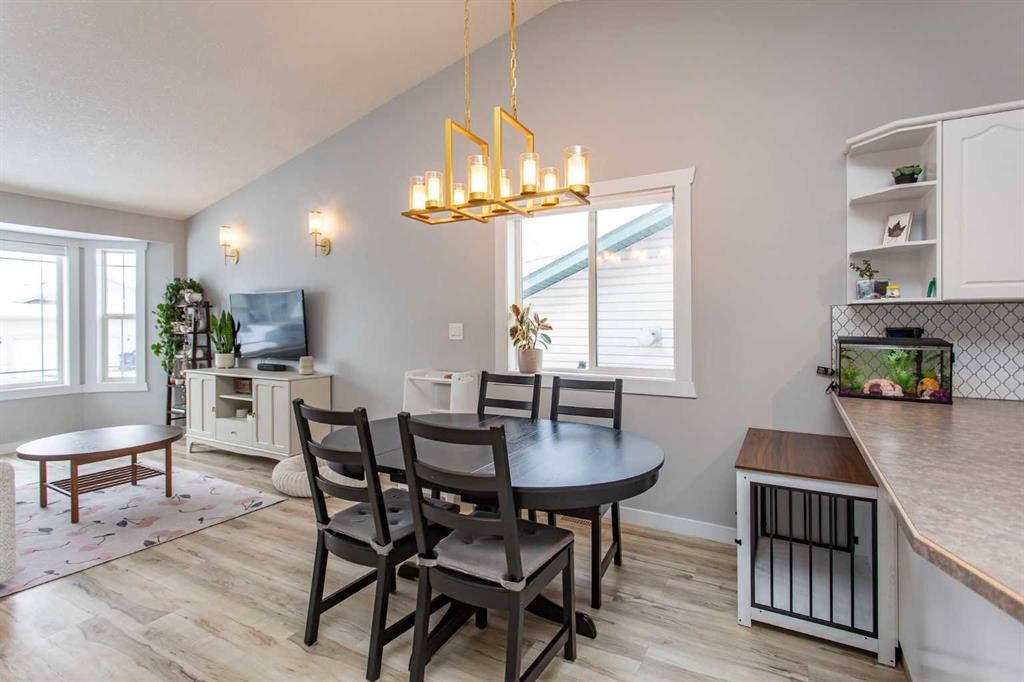 14 Silver Drive, Blackfalds, AB - Indoor Photo Showing Dining Room