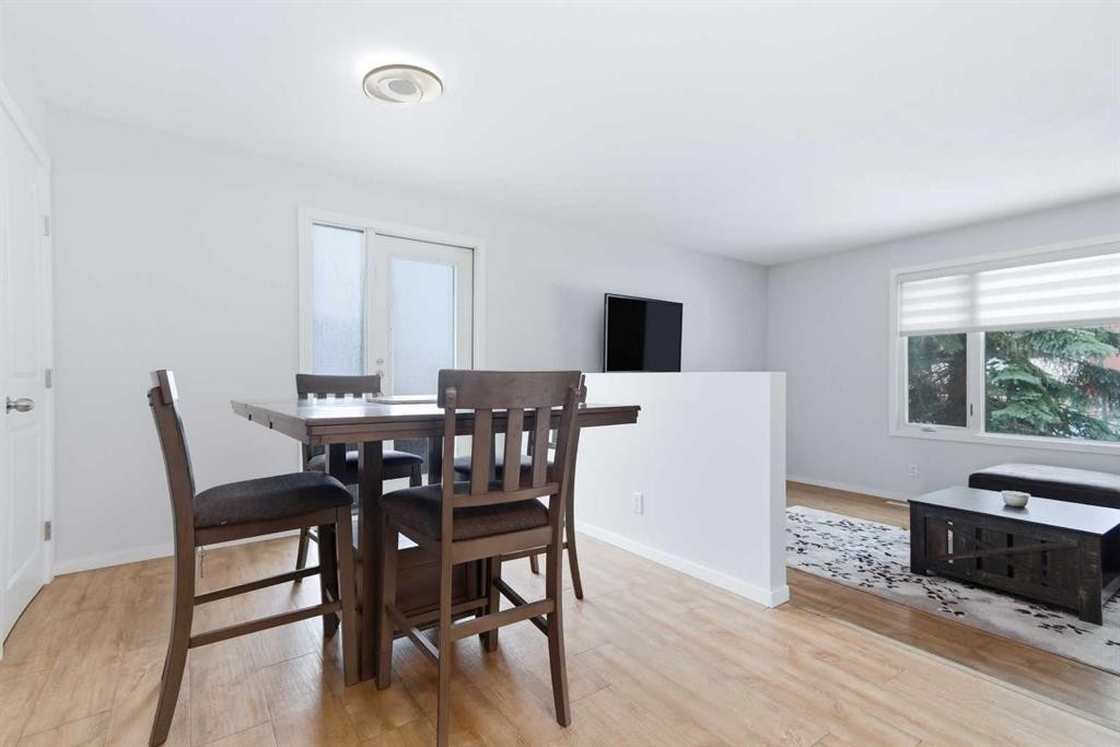 50 Greenham Drive, Red Deer, AB - Indoor Photo Showing Dining Room