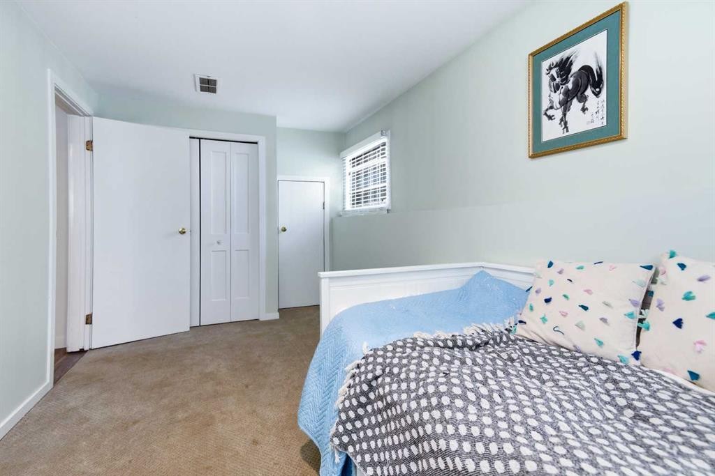 50 Greenham Drive, Red Deer, AB - Indoor Photo Showing Bedroom