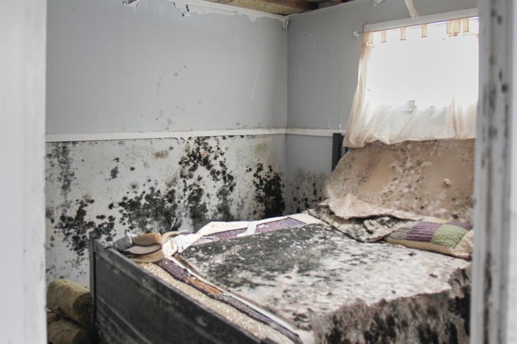 4840 49 Avenue, Irma, AB - Indoor