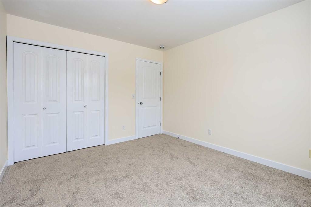 1025-31 Jamieson Avenue, Red Deer, AB - Indoor Photo Showing Other Room