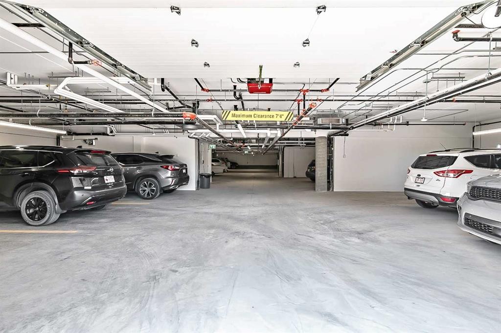 201-97 Station Drive, Sylvan Lake, AB