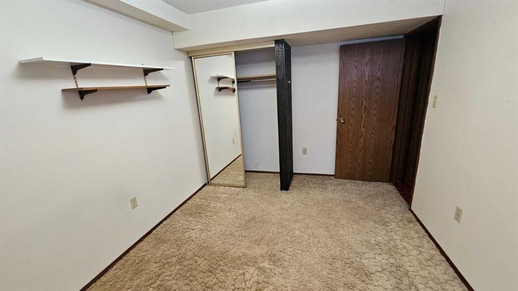 4618 Westminster Avenue, Coronation, AB - Indoor Photo Showing Other Room