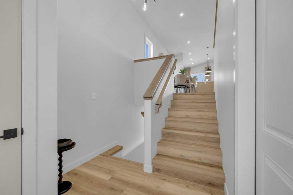 148 Red Ash Cove, Springbrook, AB - Indoor Photo Showing Other Room