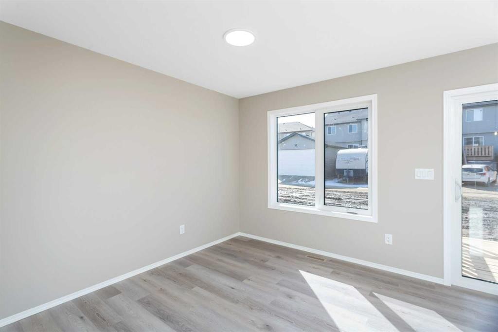 42 Anna Close, Blackfalds, AB - Indoor Photo Showing Other Room
