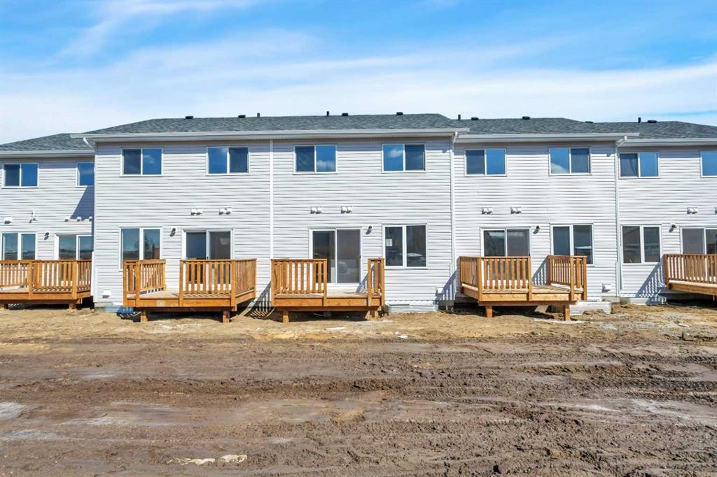 42 Anna Close, Blackfalds, AB - Outdoor With Deck Patio Veranda With Exterior