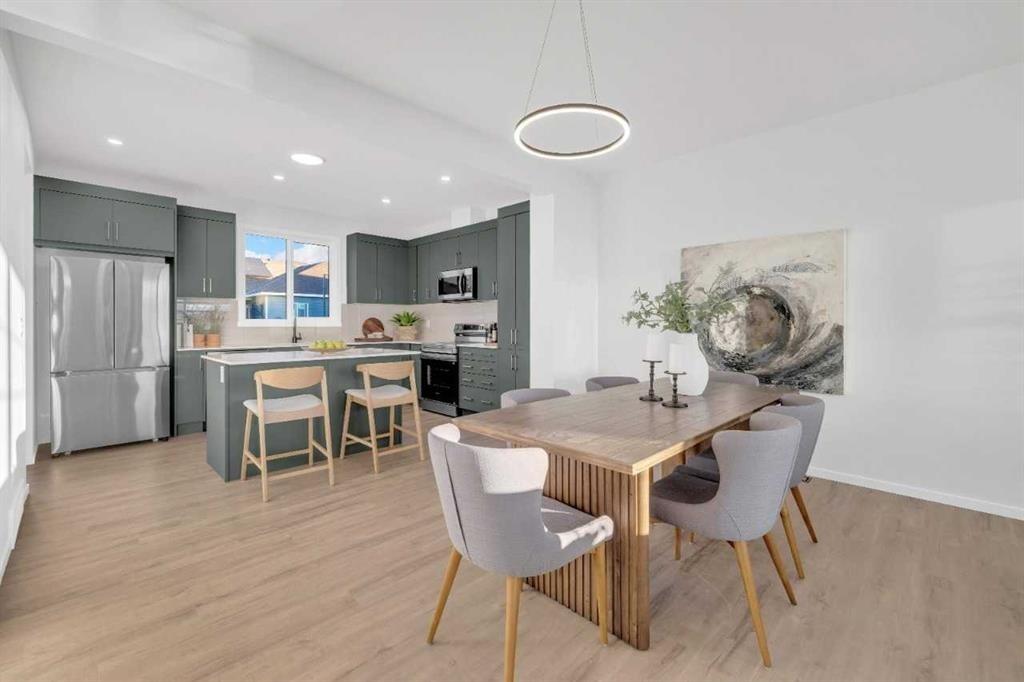 26 Yorkstone Terrace, Calgary, AB - Indoor Photo Showing Dining Room