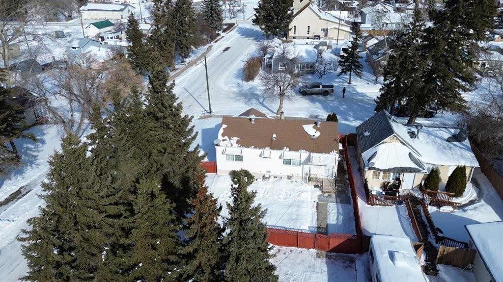 5036 51 Ave, Bashaw, AB - Outdoor