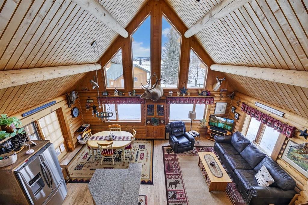 3-32460 Range Road 61, Rural Mountain View County, AB - With Deck Patio Veranda