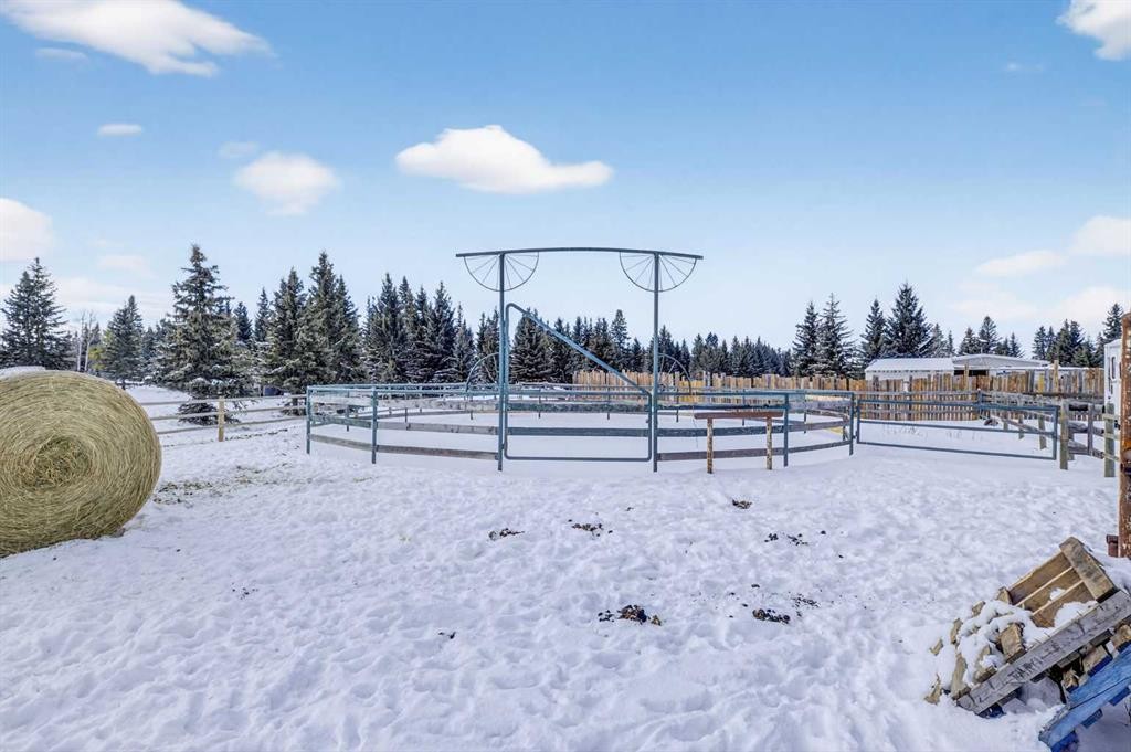 3-32460 Range Road 61, Rural Mountain View County, AB - Outdoor With View