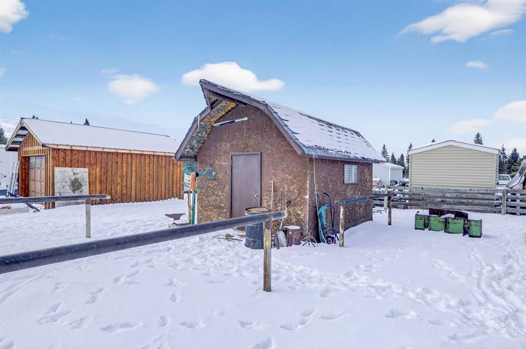 3-32460 Range Road 61, Rural Mountain View County, AB - Outdoor