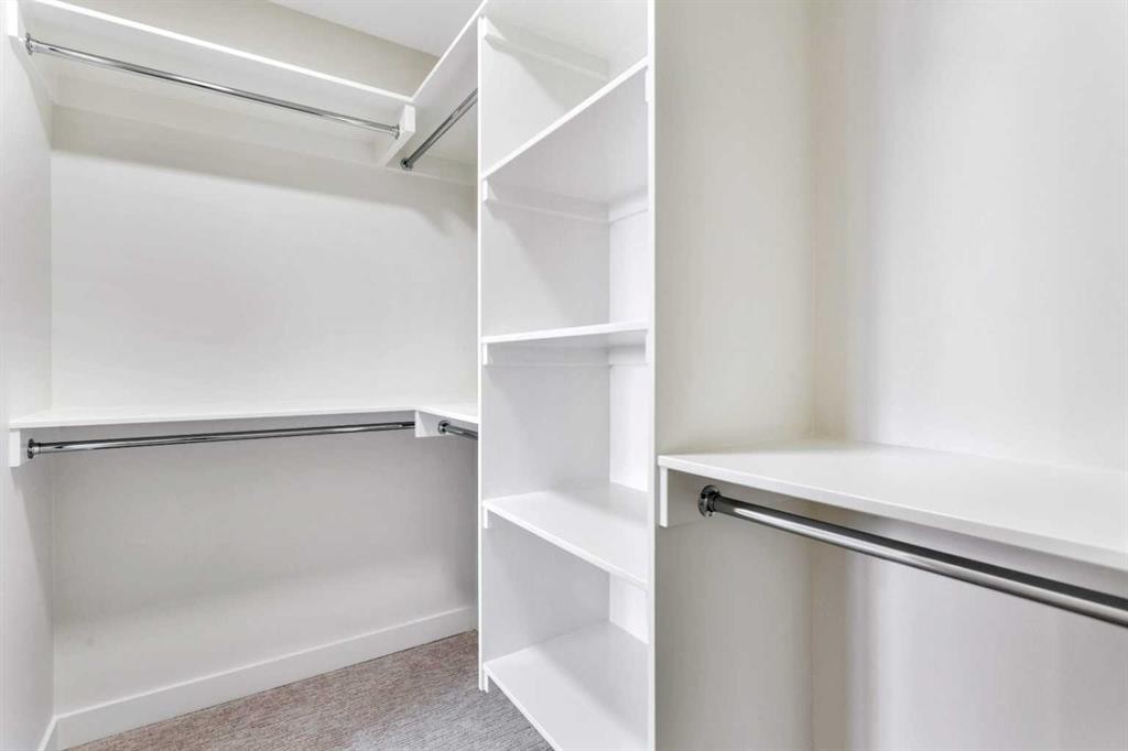 77 Maclean Close, Blackfalds, AB - Indoor With Storage