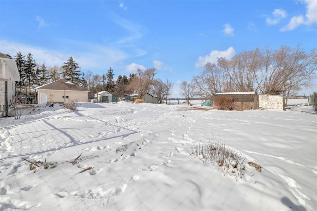 6312 48 Ave, Ponoka, AB - Outdoor