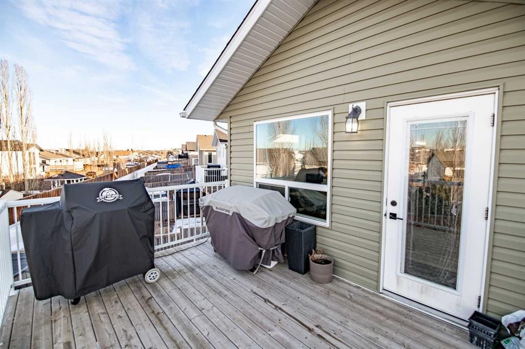 53 Portway Close, Blackfalds, AB - Outdoor With Deck Patio Veranda With Exterior