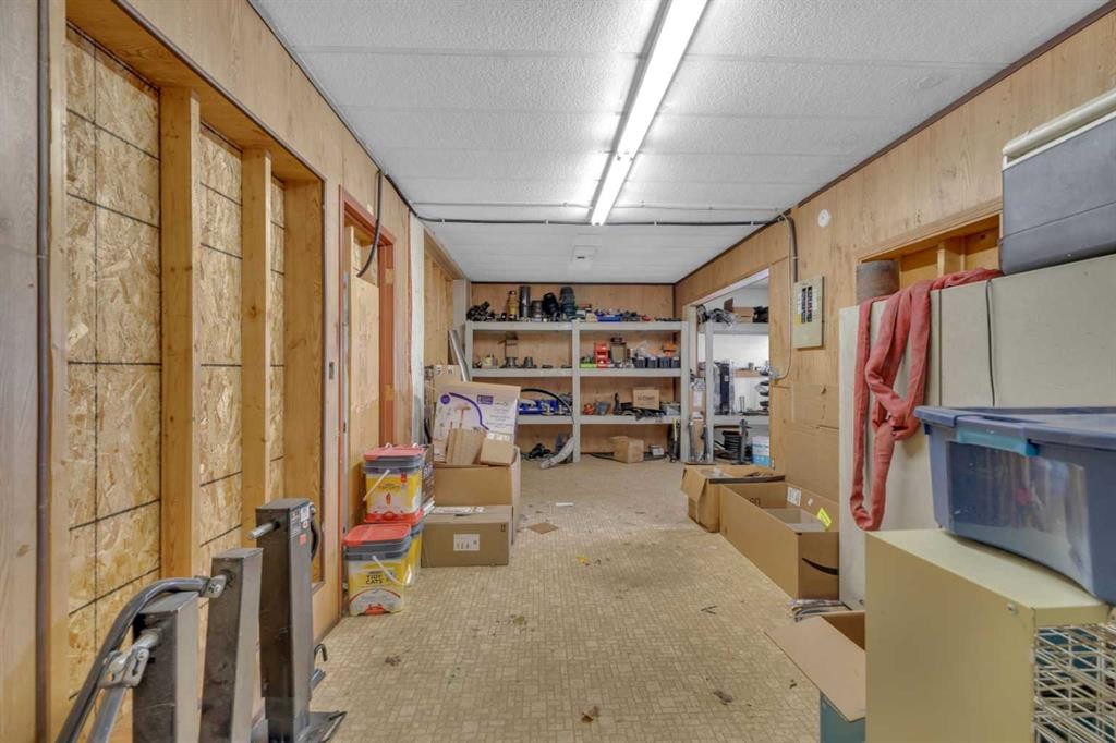 6606 42 Ave, Ponoka, AB