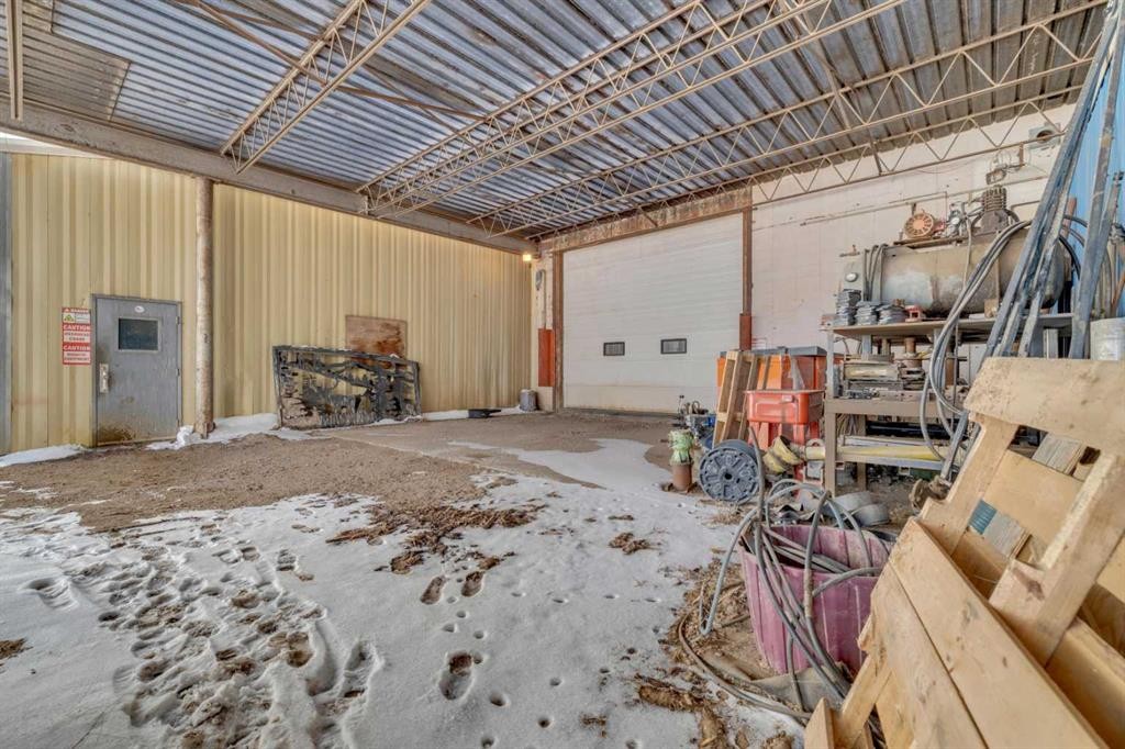 6606 42 Ave, Ponoka, AB