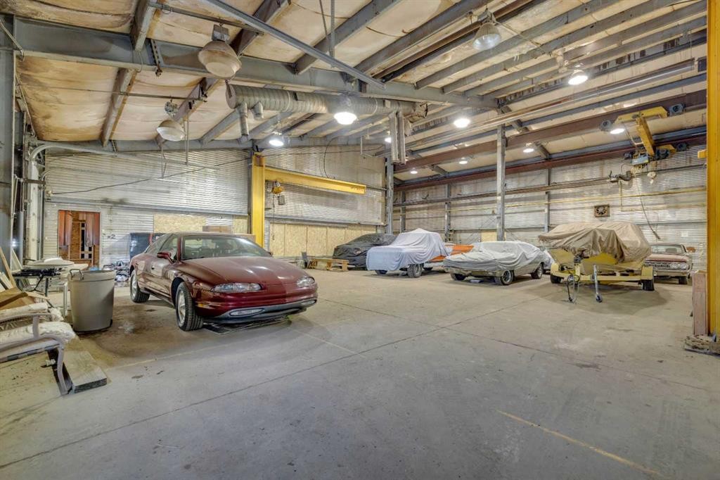 6606 42 Ave, Ponoka, AB