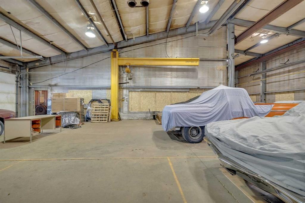 6606 42 Ave, Ponoka, AB