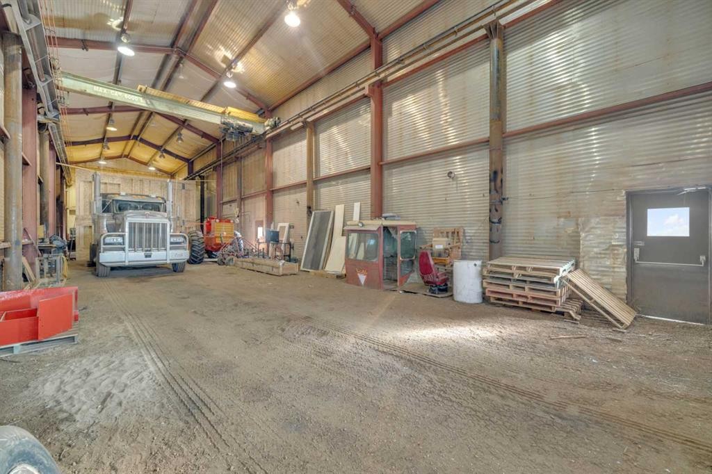 6606 42 Ave, Ponoka, AB