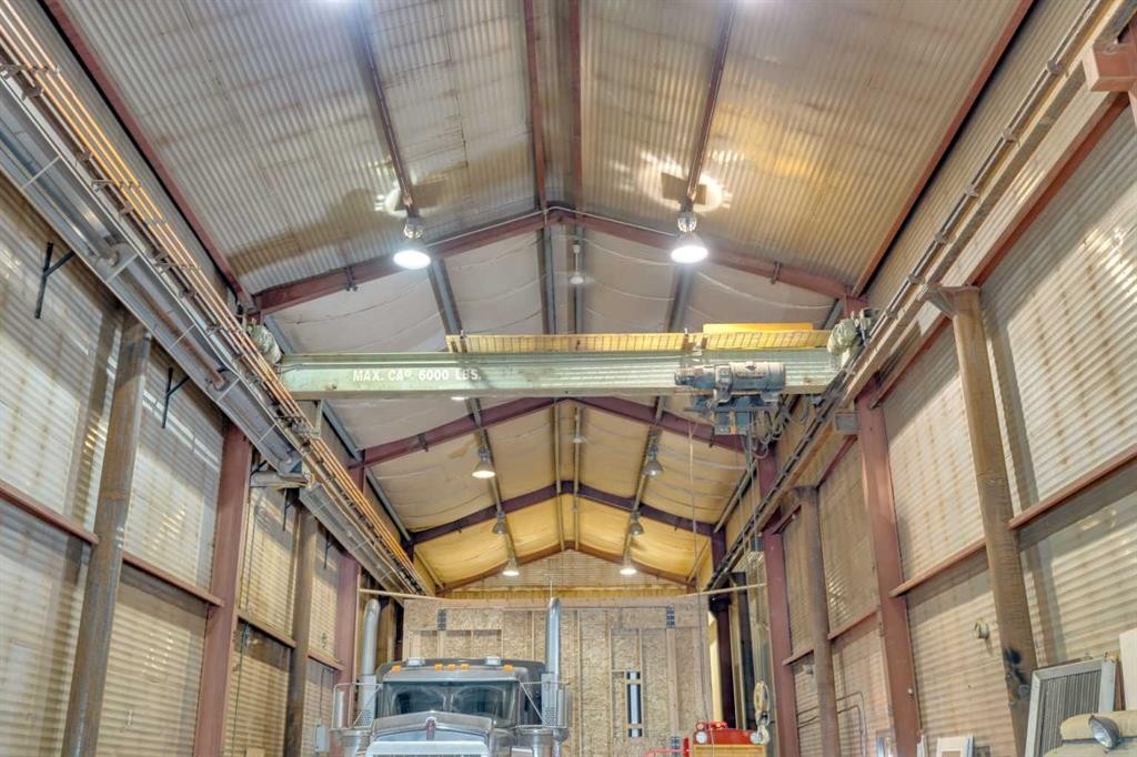 6606 42 Ave, Ponoka, AB