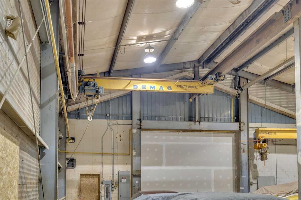 6606 42 Ave, Ponoka, AB