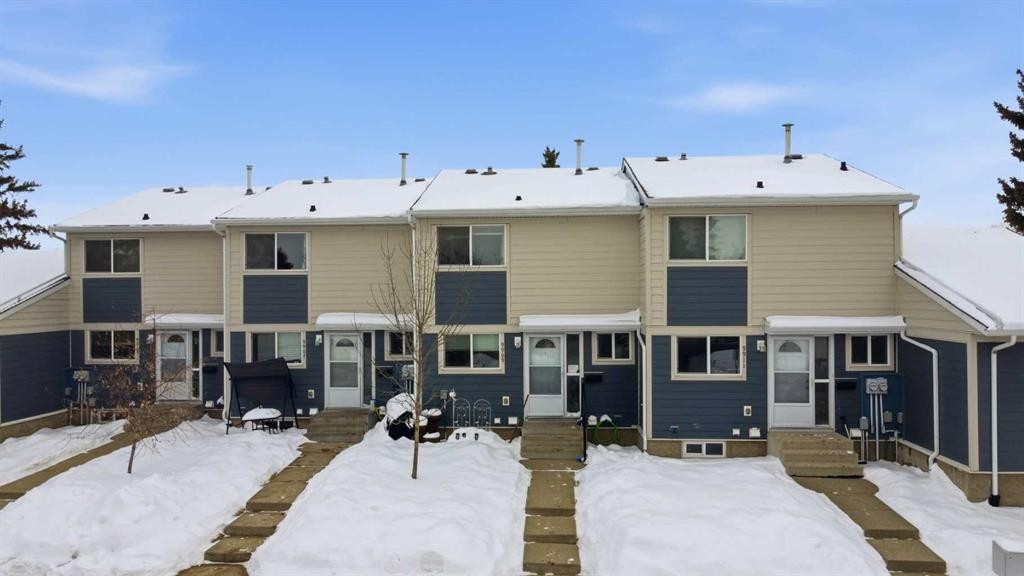 9909 171 Avenue Nw, Edmonton, AB - Outdoor With Facade