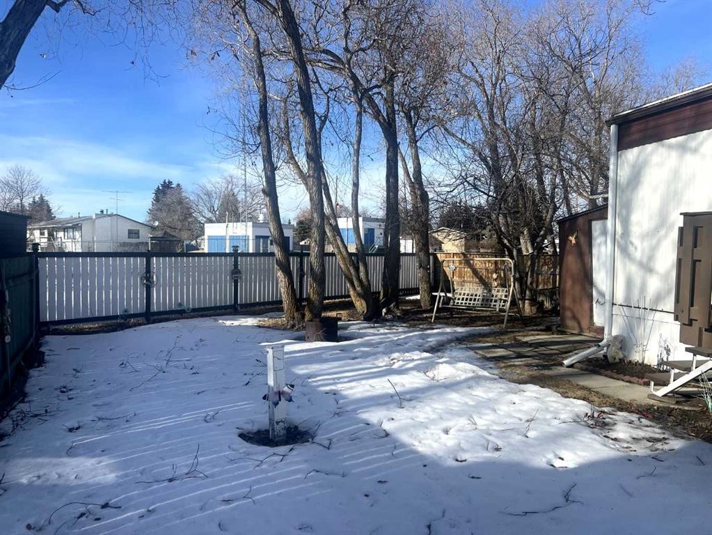 13 Lake Trail Estates, Bentley, AB