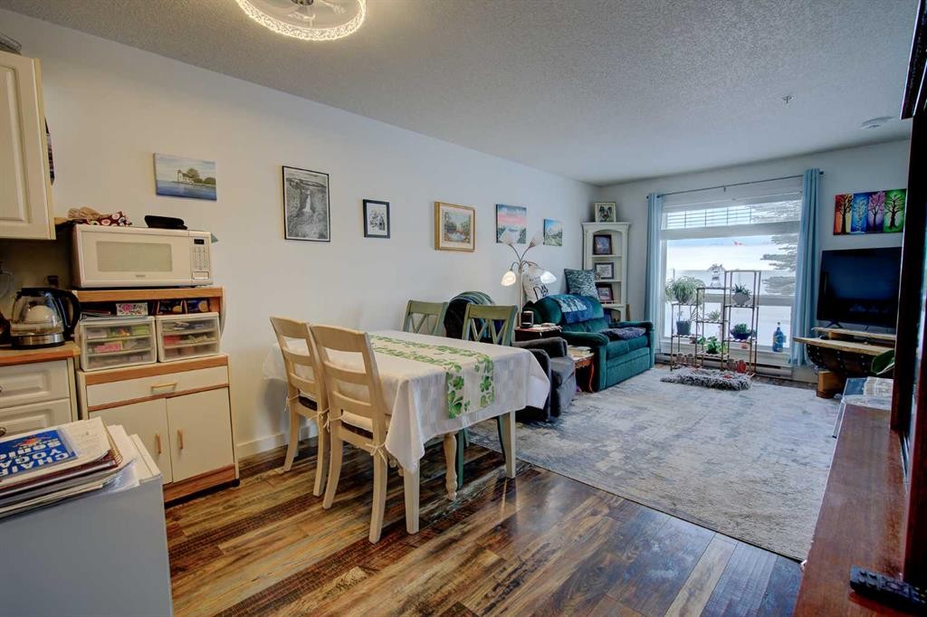 106-60 Jacobs Close, Red Deer, AB - Indoor