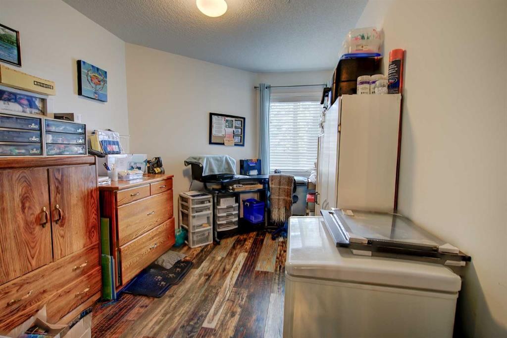 106-60 Jacobs Close, Red Deer, AB - Indoor