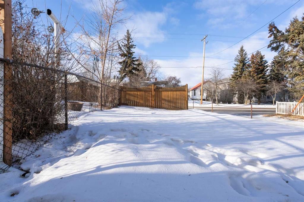 5218 53A Avenue, Camrose, AB - Outdoor With View