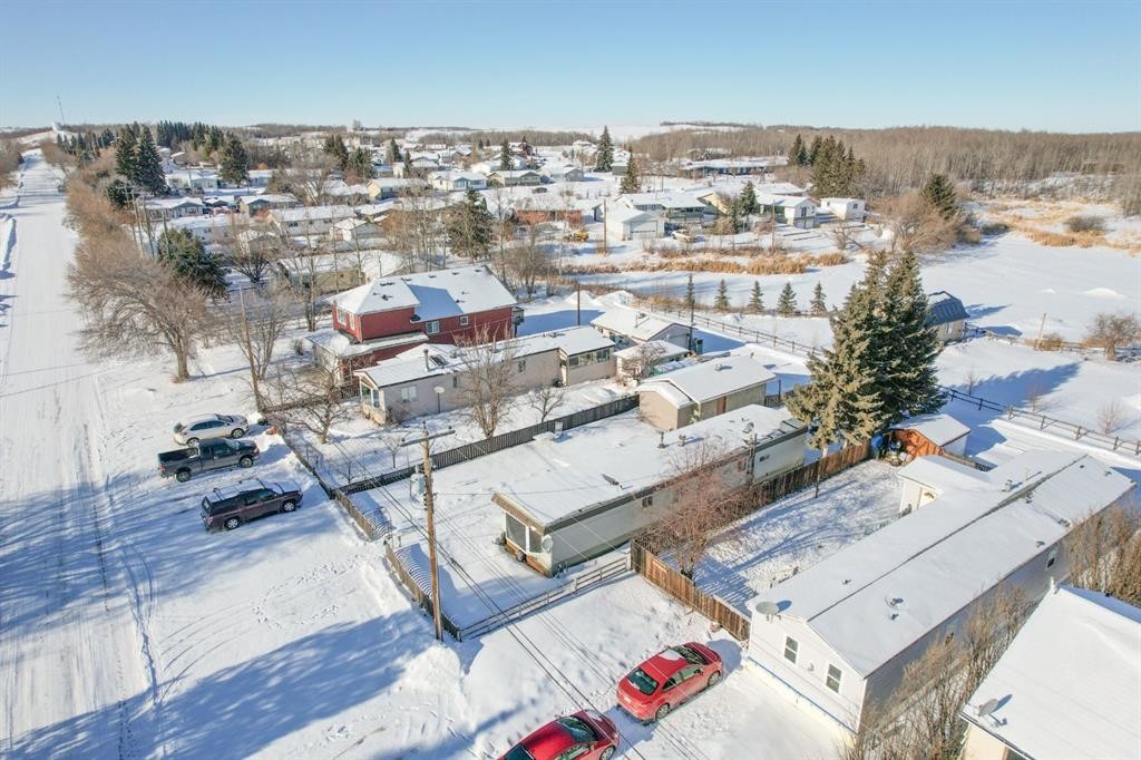 5027 54 Avenue, Bashaw, AB - Outdoor With View