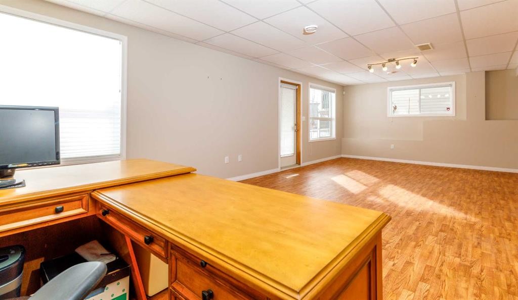30 Ireland Crescent, Red Deer, AB - Indoor