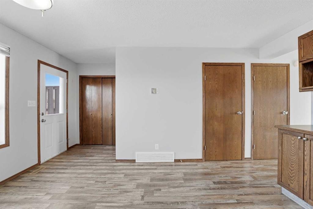 25 Winston Place, Blackfalds, AB - Indoor Photo Showing Other Room