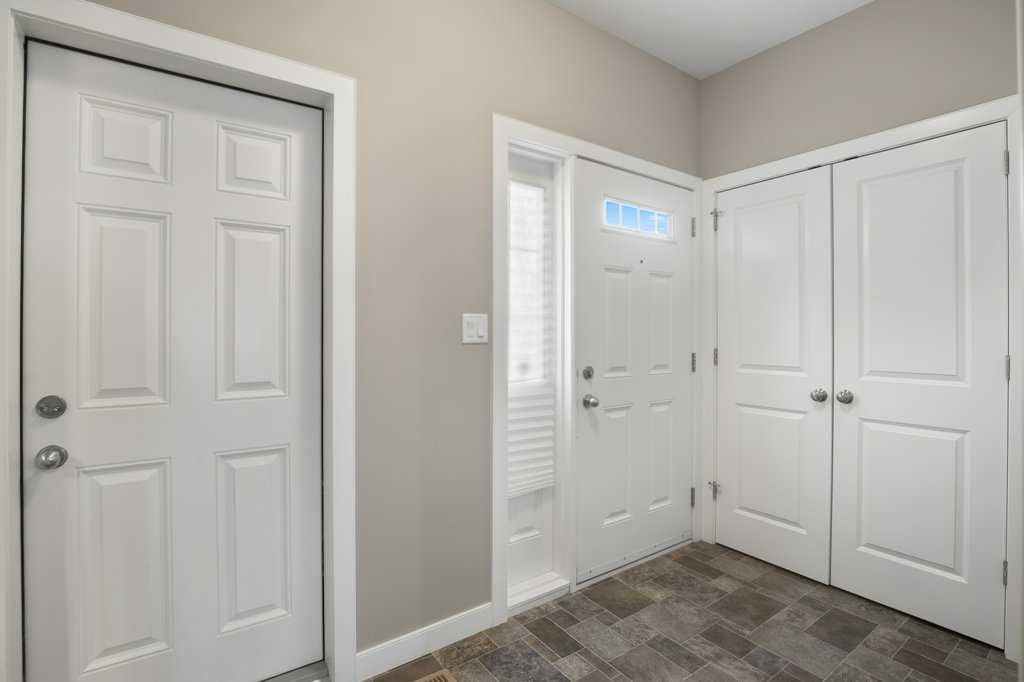 143 Vanier Drive, Red Deer, AB - Indoor Photo Showing Other Room