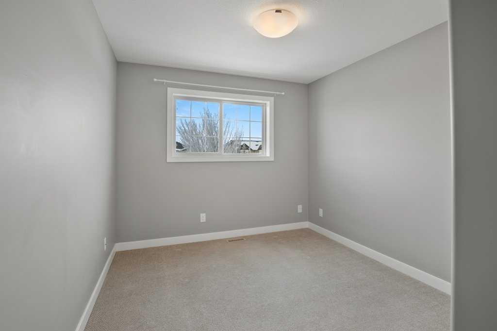 143 Vanier Drive, Red Deer, AB - Indoor Photo Showing Other Room