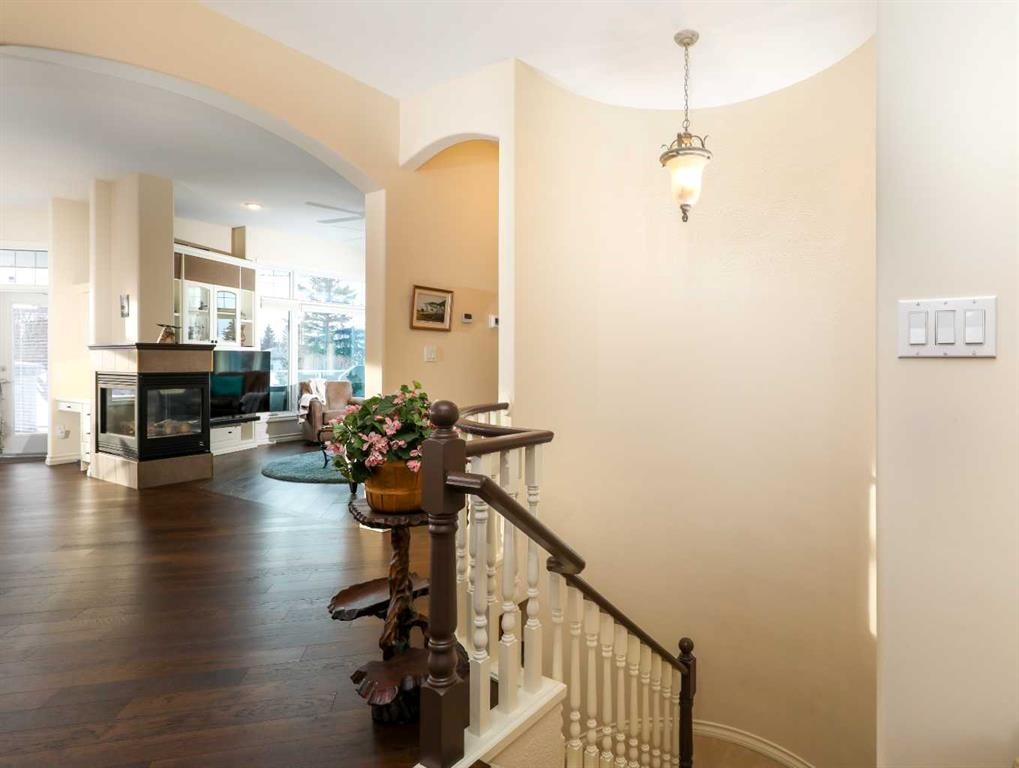 147 Alexander Crescent, Red Deer, AB - Indoor Photo Showing Other Room