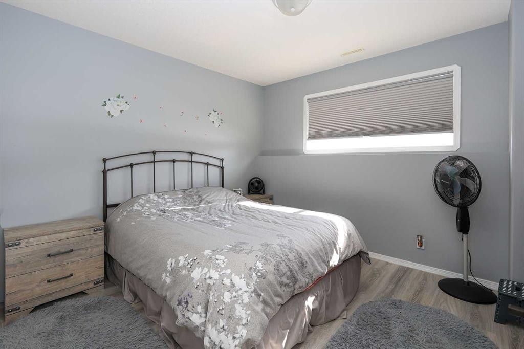 16 Durand Crescent, Red Deer, AB - Indoor Photo Showing Bedroom