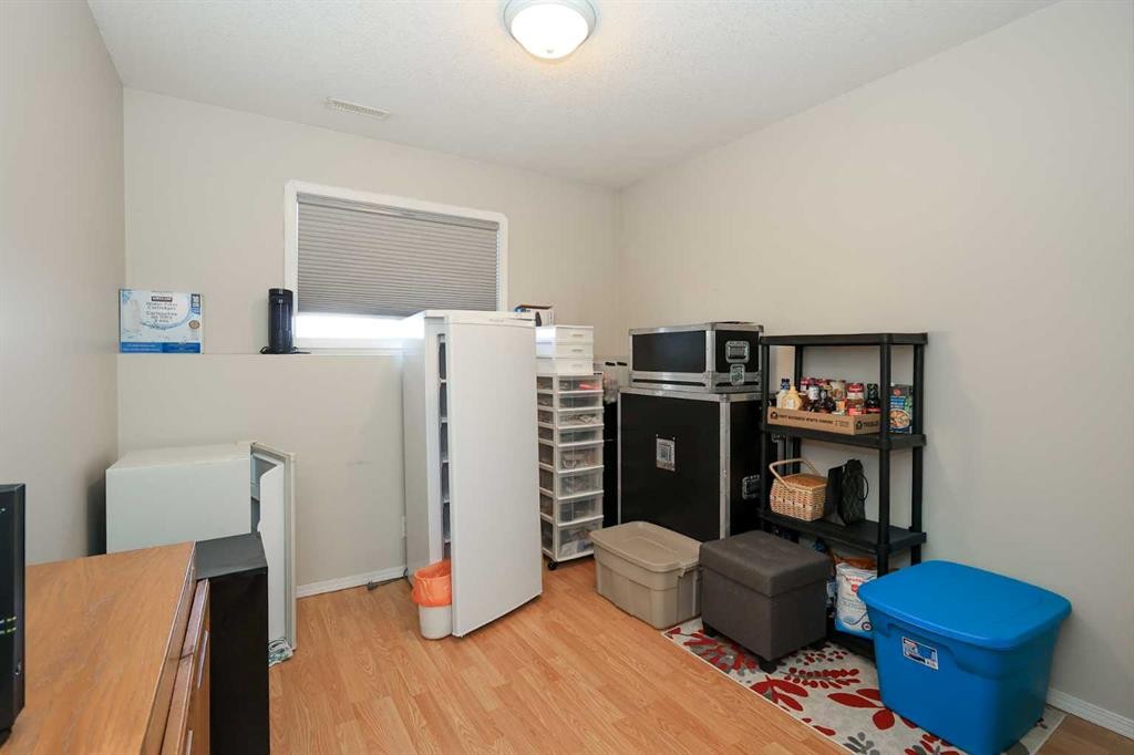 16 Durand Crescent, Red Deer, AB - Indoor