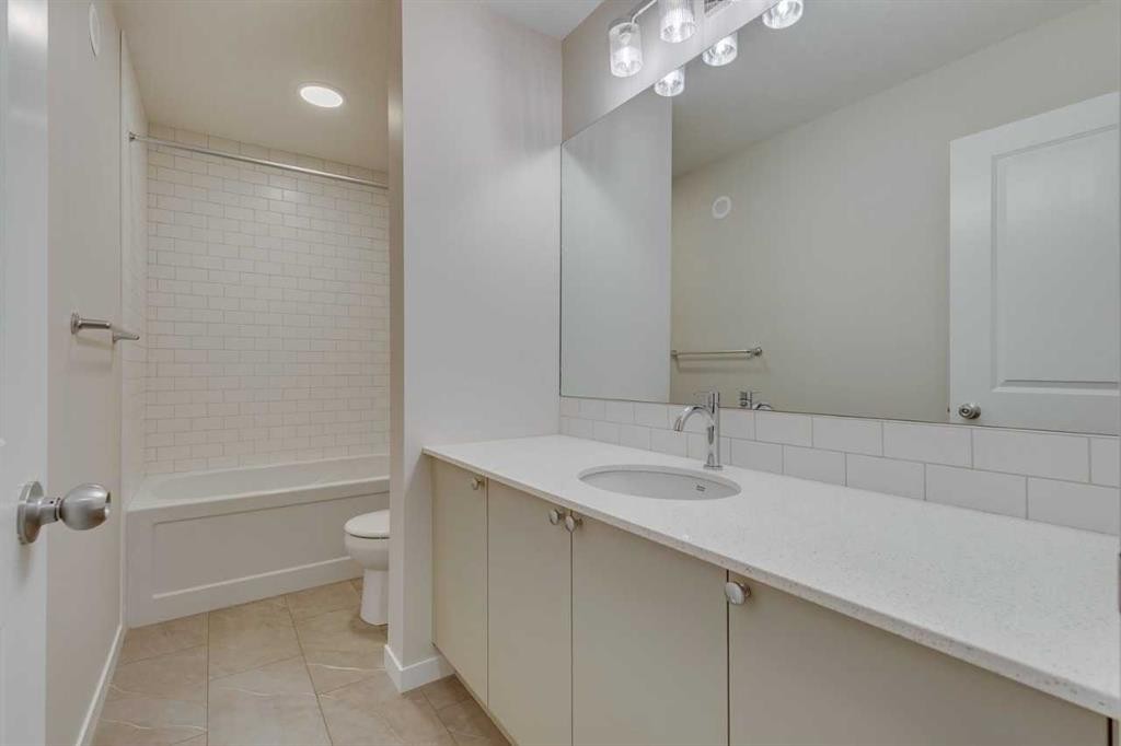 82 Alpine Common Sw, Calgary, AB - Indoor Photo Showing Bathroom