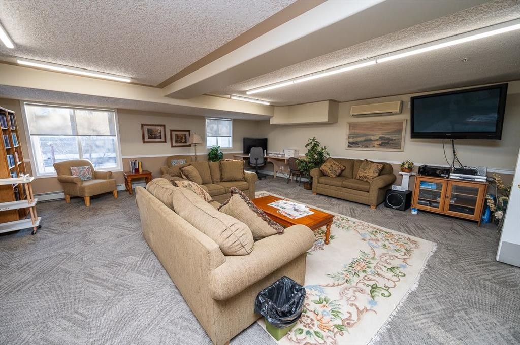 233-56 Carroll Crescent, Red Deer, AB - Indoor