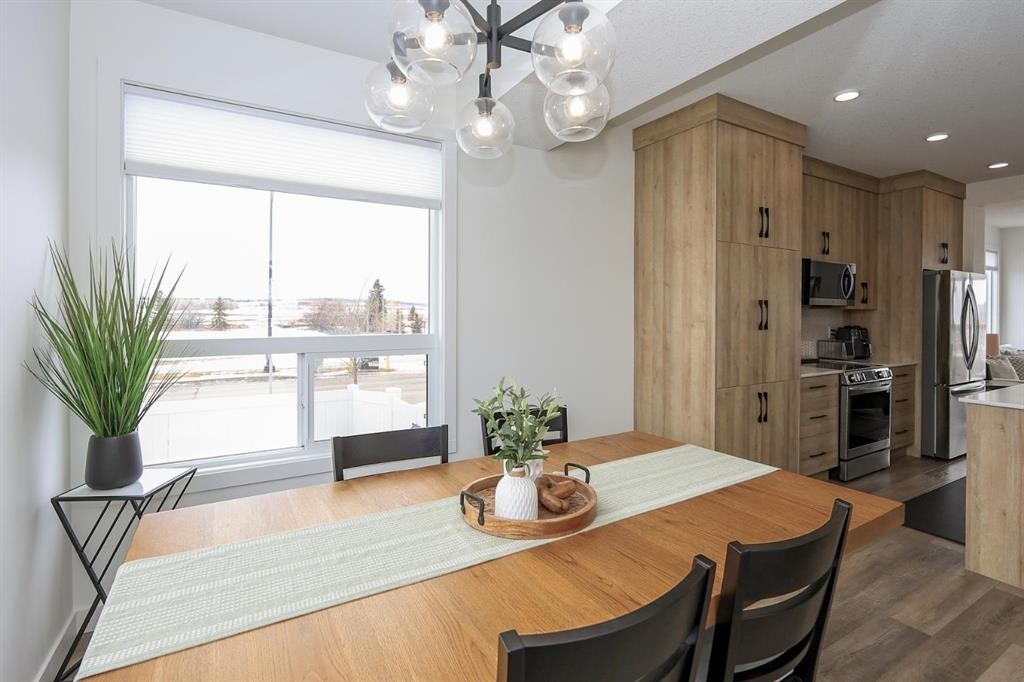 E-2 Evergreen Way, Red Deer, AB - Indoor