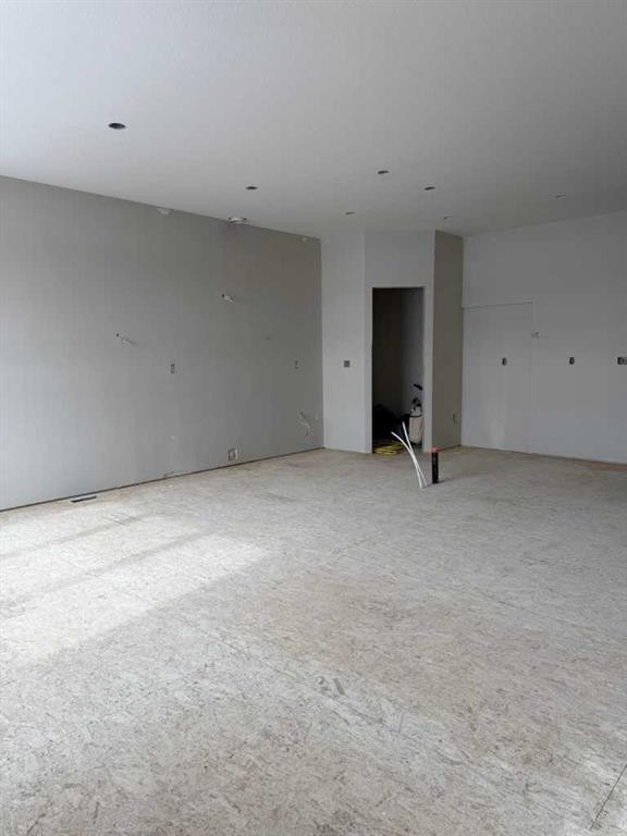7 Gray Close, Sylvan Lake, AB - Indoor