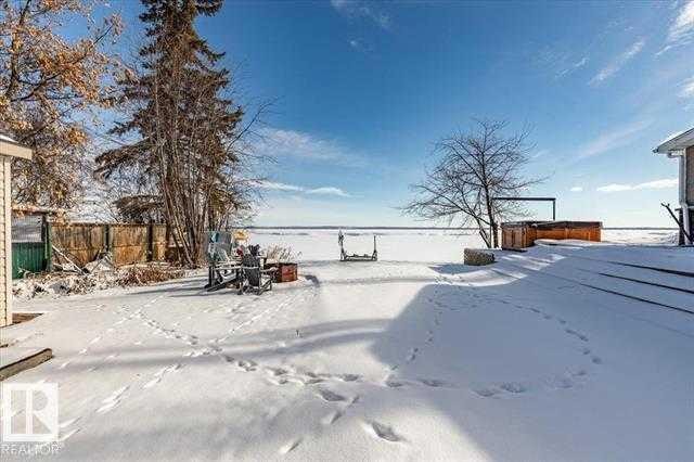 19 Lakeshore Drive, Grandview, AB