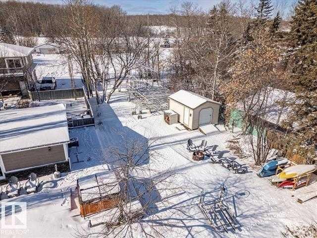 19 Lakeshore Drive, Grandview, AB