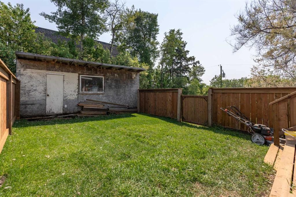 211 Red Wing Crescent, Tillicum Beach, AB - Outdoor