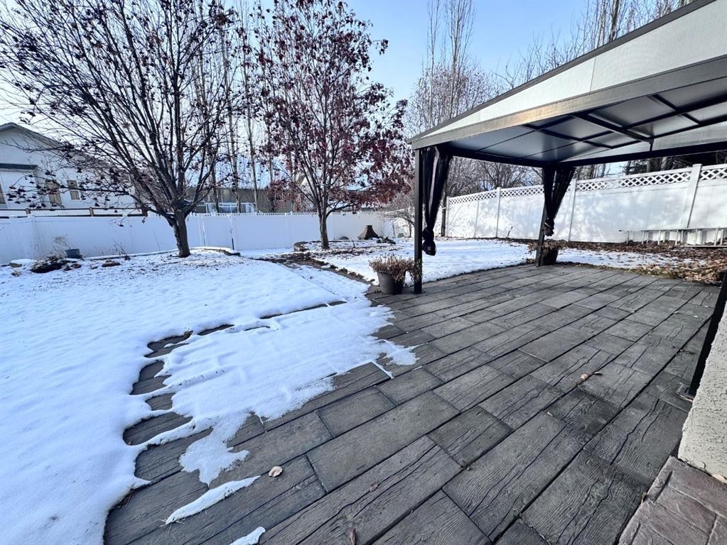 116 Allwright Close, Red Deer, AB - Outdoor