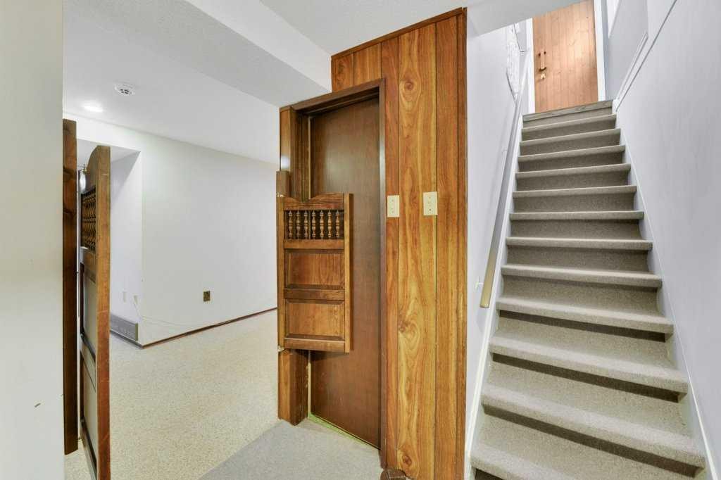 37 Wilson Crescent, Red Deer, AB - Indoor Photo Showing Other Room