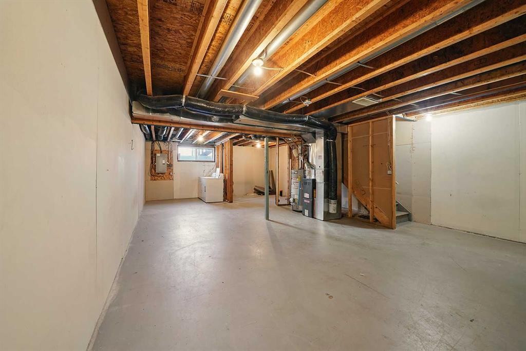 41 Winston Place, Blackfalds, AB - Indoor Photo Showing Basement